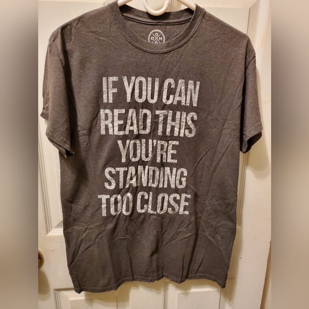 Men's gray tee shirt size medium